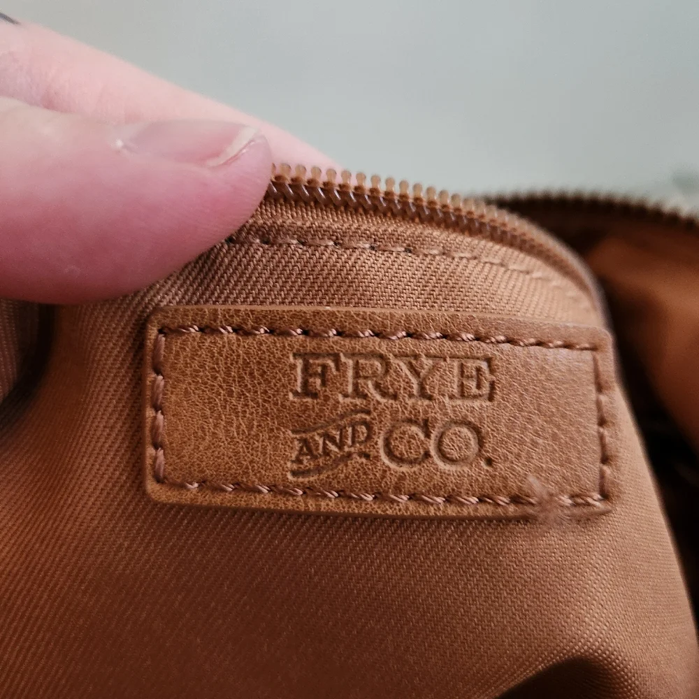 Frye & Co Brown Faux Leather Saddle Bag Crossbody Western Purse Pockets Shoulder